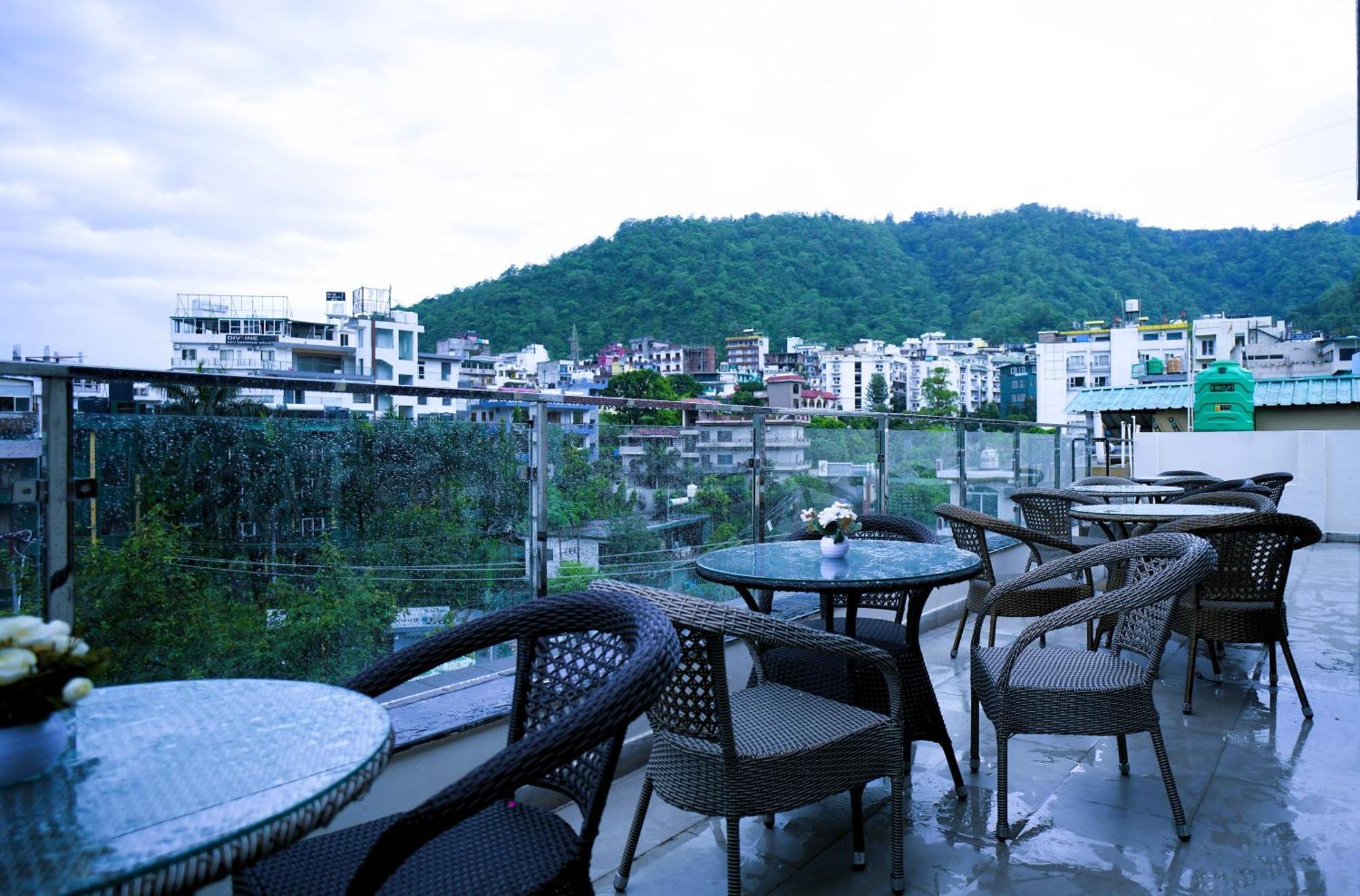 Hotel Lords Valley Rishikesh Exterior photo
